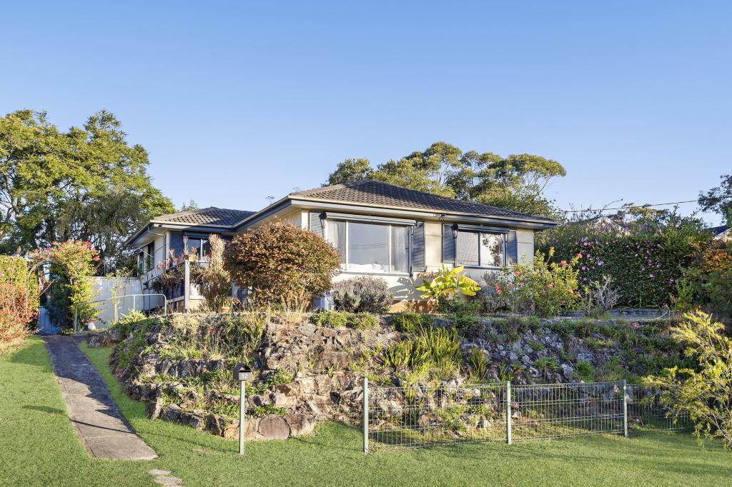12 Blue Ridge Cres, Berowra Heights, NSW 2082