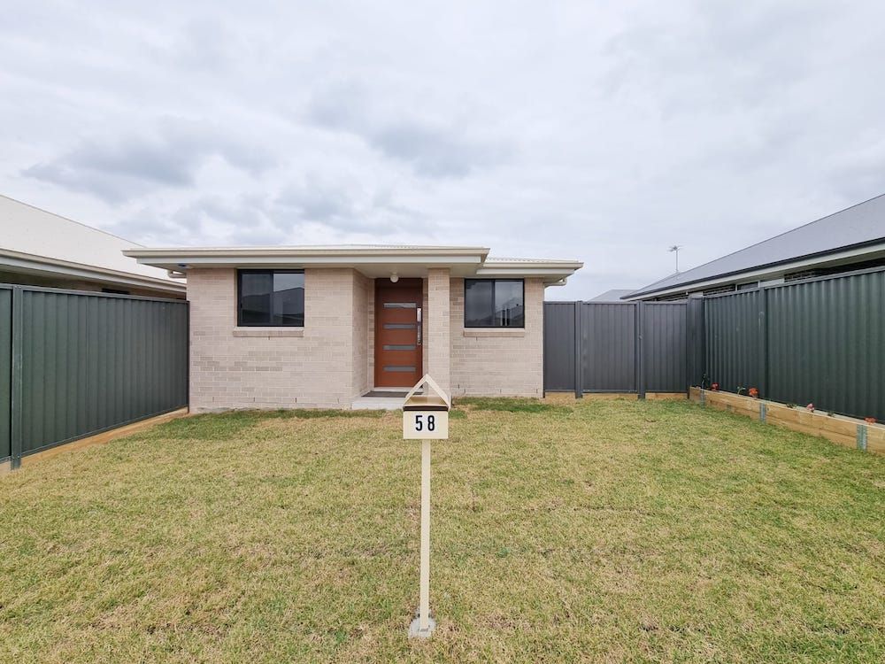 58 Archer Rd, Spring Farm, NSW 2570