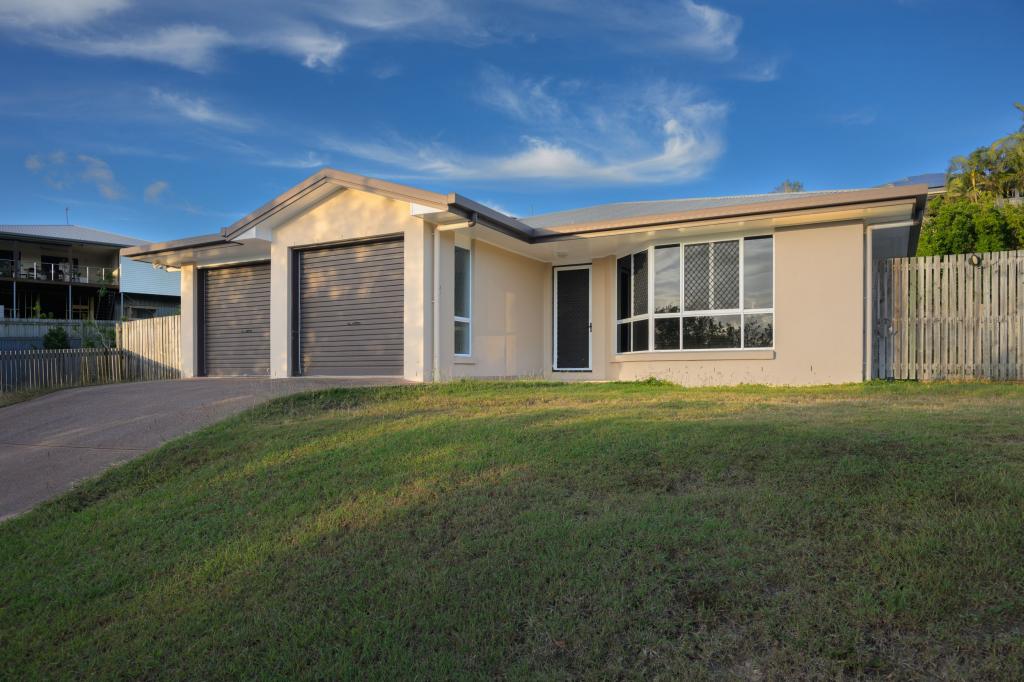 39 Waratah St, Kin Kora, QLD 4680
