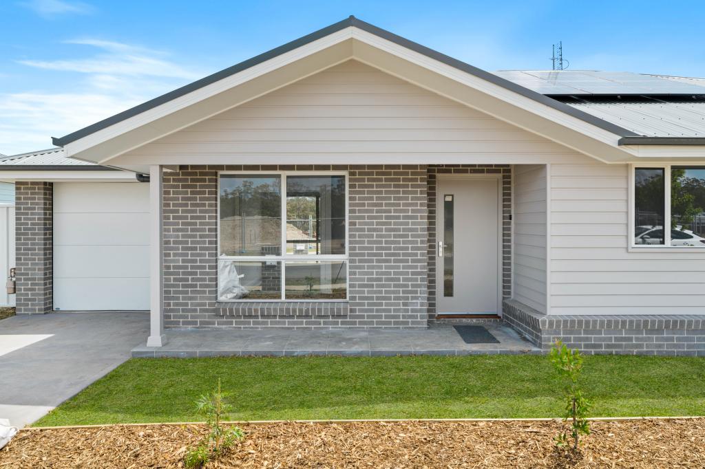 2 Angelo St, South Nowra, NSW 2541