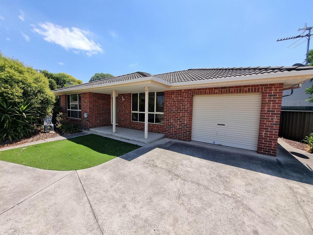 7/373 Cambourne St, Lavington, NSW 2641