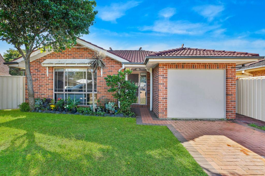 6 CLYDE CL, BATEAU BAY, NSW 2261