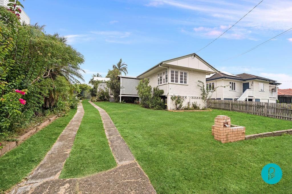 26 Oatland Cres, Holland Park West, QLD 4121