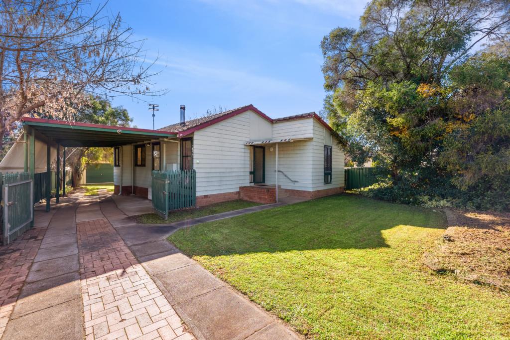 57 Tingira Ave, West Tamworth, NSW 2340