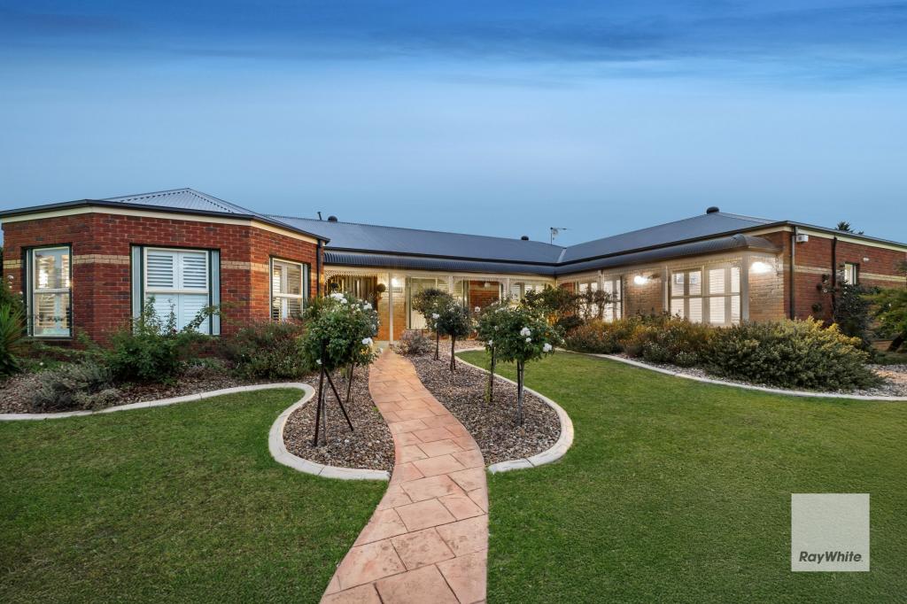 93 Saronvale Cres, Hillside, VIC 3037