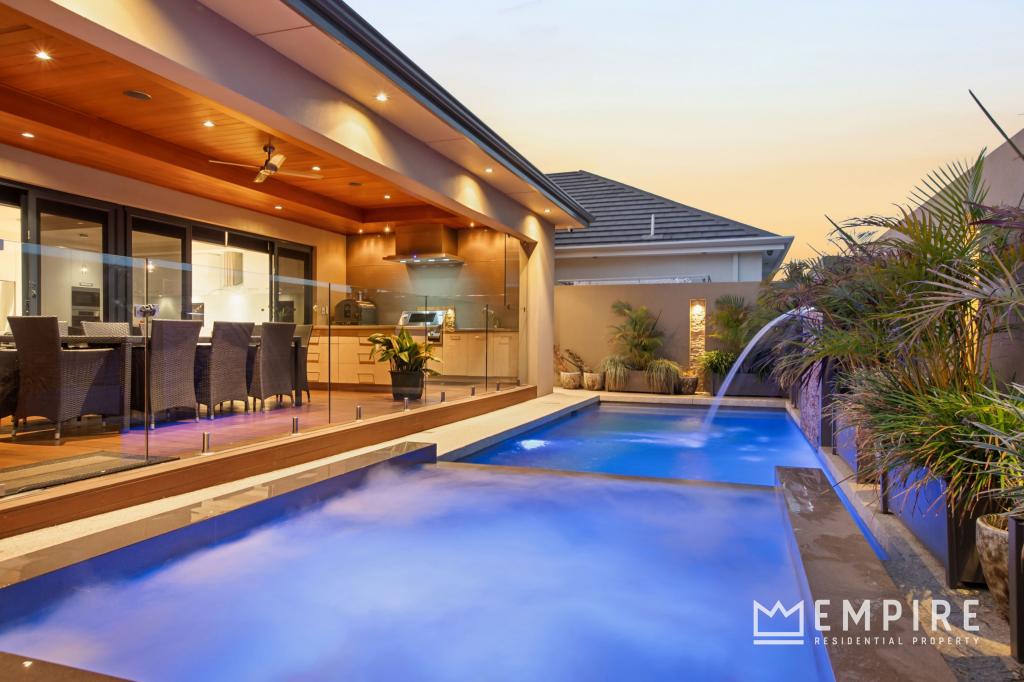 3 HAMELIN DR, LAKE COOGEE, WA 6166