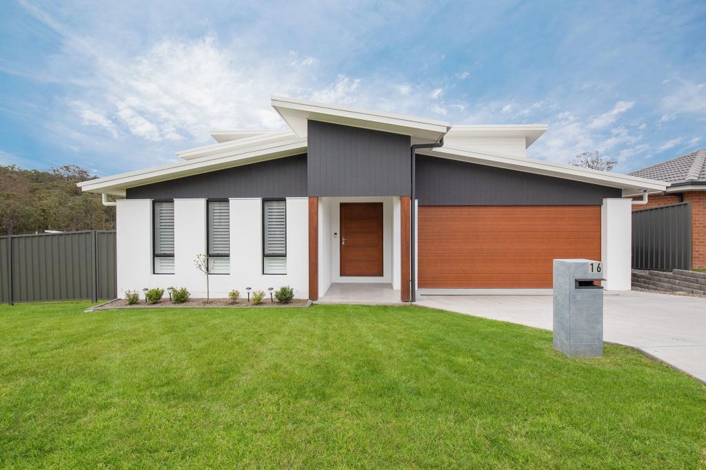 16 Sutcliffe St, Cameron Park, NSW 2285