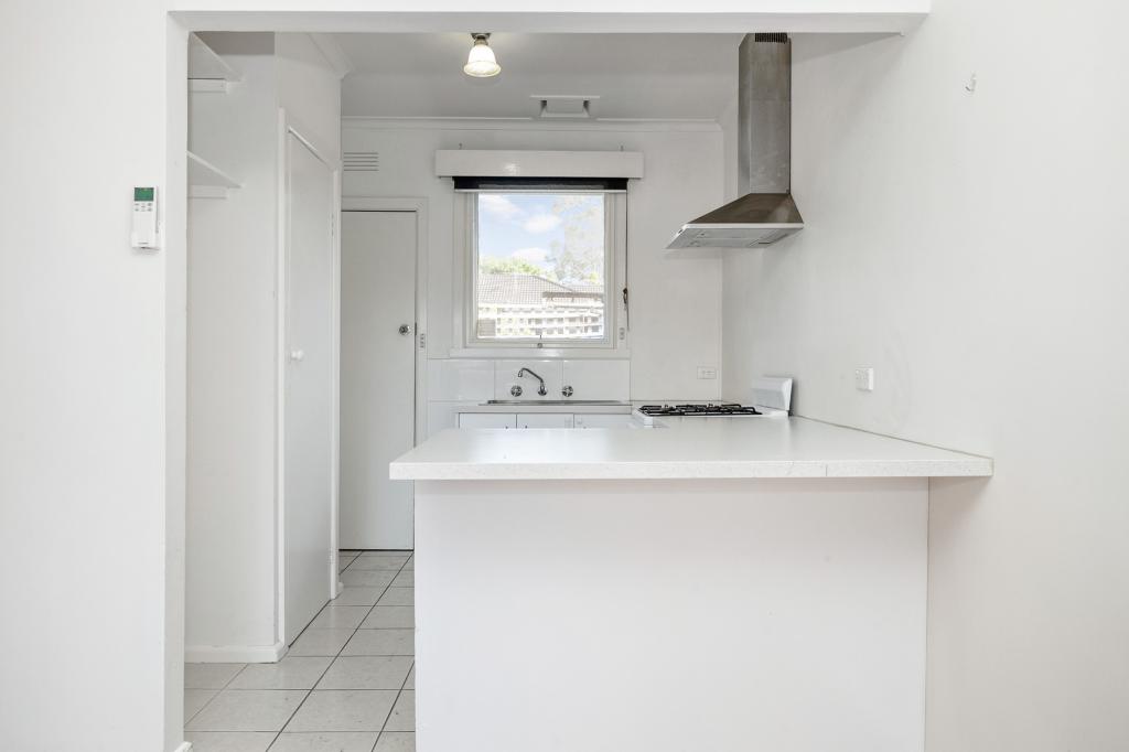 2/5 Waterman Pl, Frankston, VIC 3199