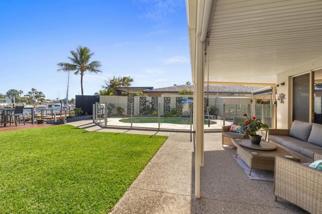 2 Coomaroo Cres, Minyama, QLD 4575