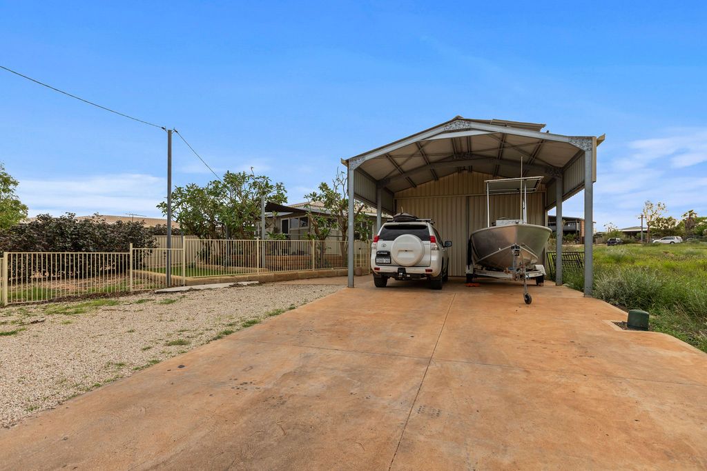 5 Tonge Pl, Exmouth, WA 6707