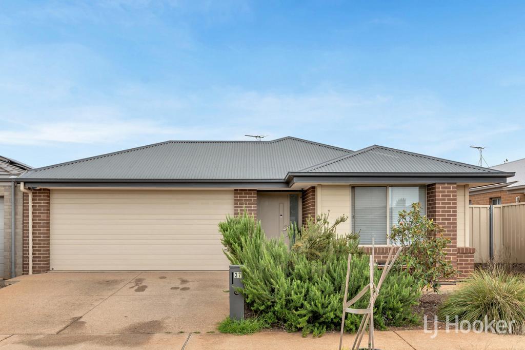 37 Olympic Way, Munno Para West, SA 5115