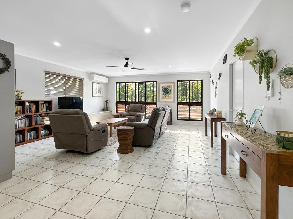 165 Reid Rd, Wongaling Beach, QLD 4852