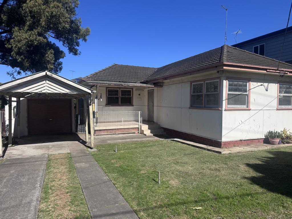 10 Margaret St, Fairfield, NSW 2165