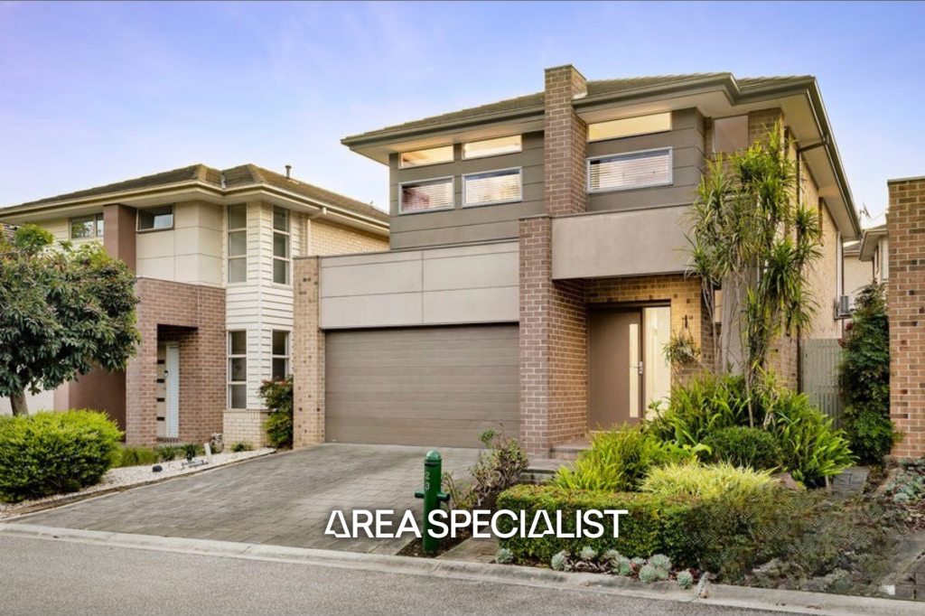 23 BARRIER REEF CCT, ENDEAVOUR HILLS, VIC 3802