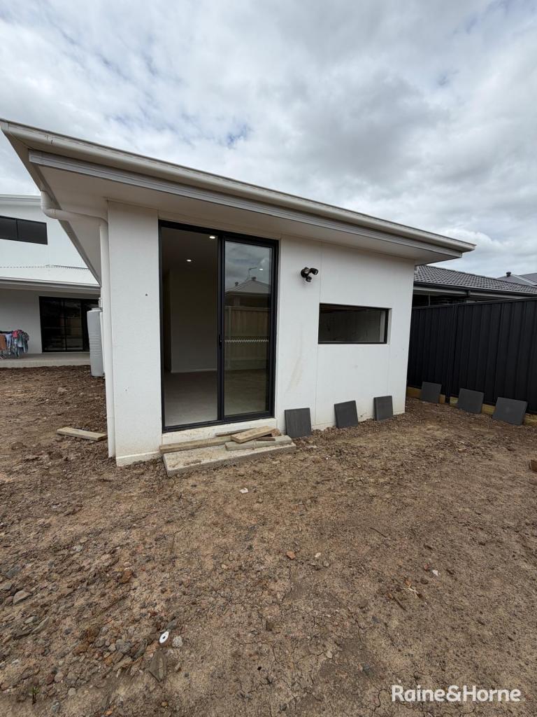 29a Abrahams St, Claymore, NSW 2559
