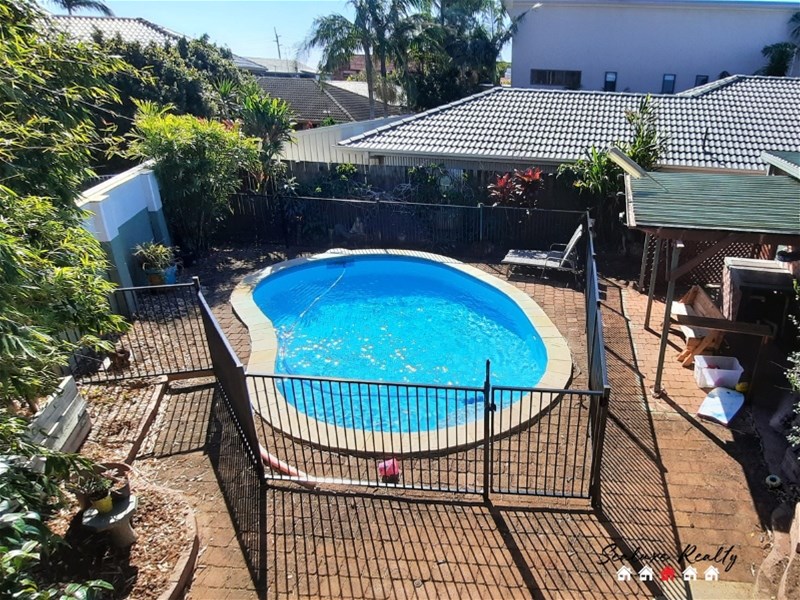 5 Blue Haze Cres, Banora Point, NSW 2486