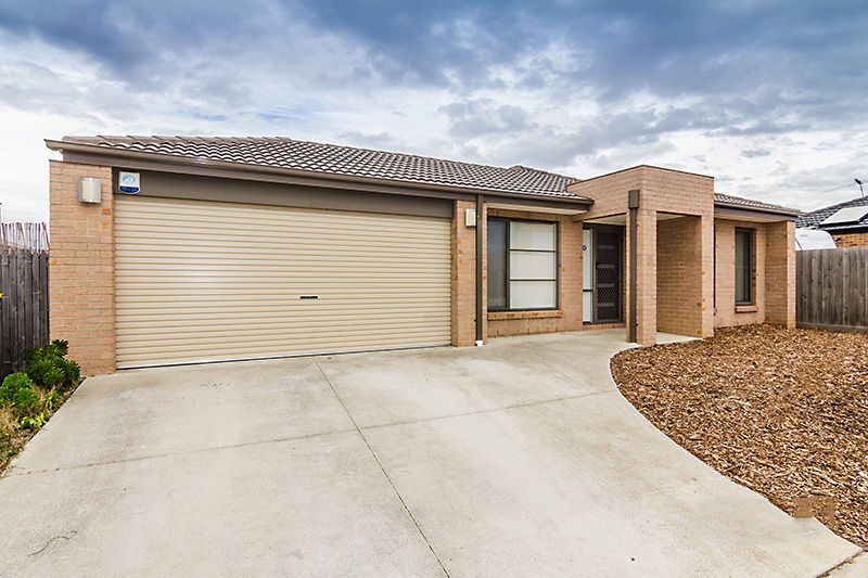 11 Montdami Way, Carrum Downs, VIC 3201