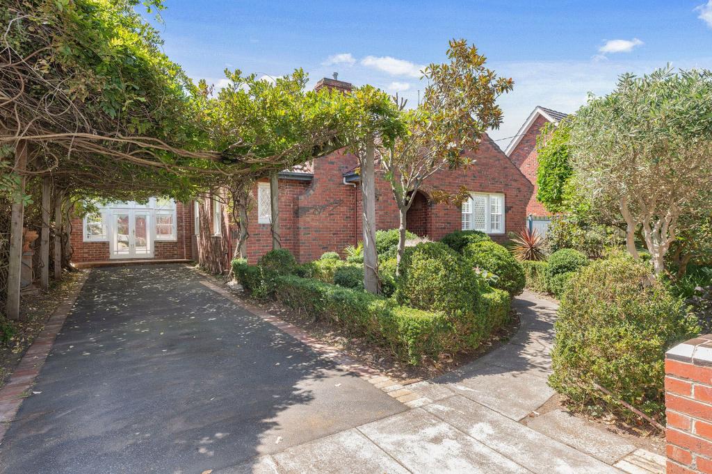 35 Queen St, Seaholme, VIC 3018