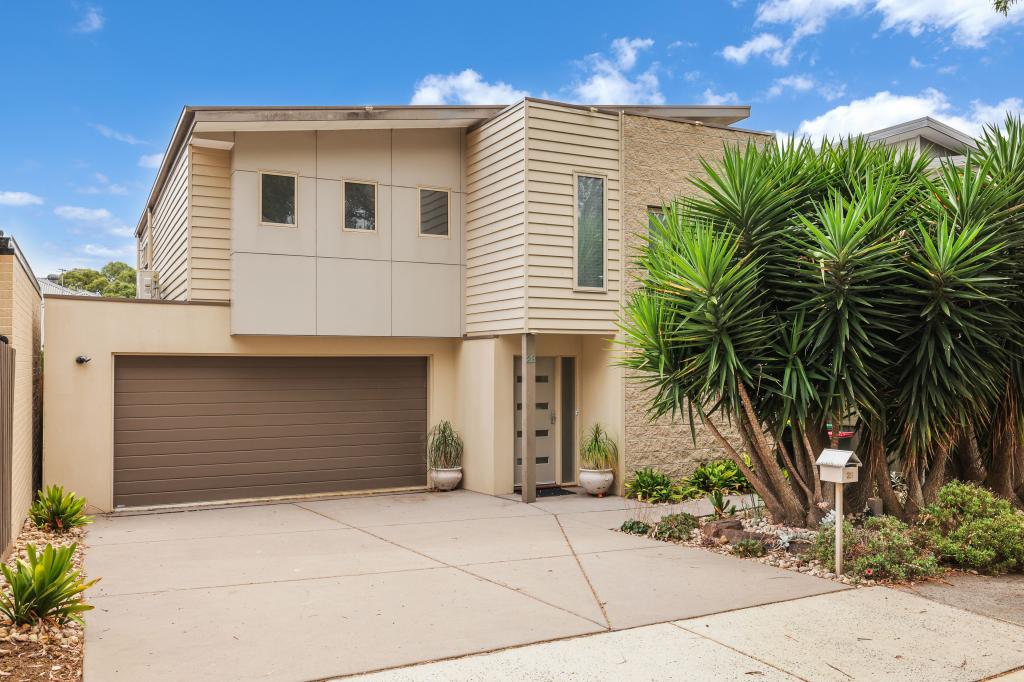 28 Norman Dr, Cowes, VIC 3922