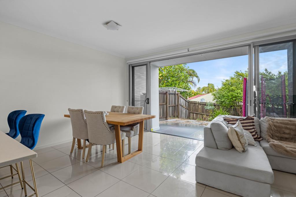11/430 PINE RIDGE RD, COOMBABAH, QLD 4216