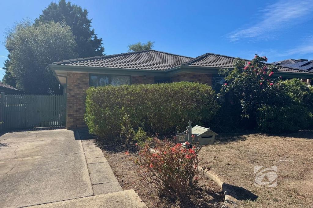 24 Hillview Rise, Hampton Park, VIC 3976