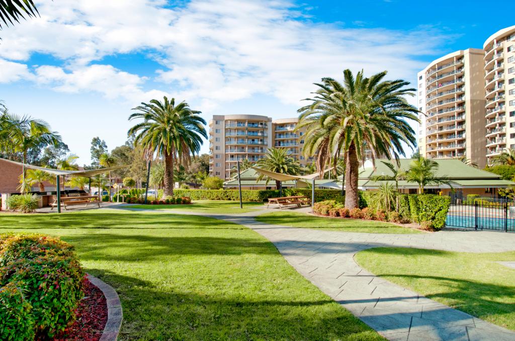 904/91a Bridge Rd, Westmead, NSW 2145