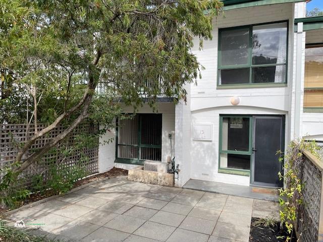 13 Myrtle Ave, Sorrento, WA 6020