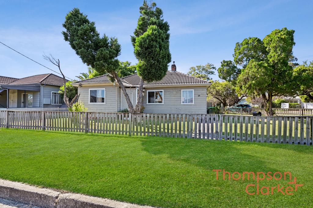 25 Barrett Ave, Cessnock, NSW 2325