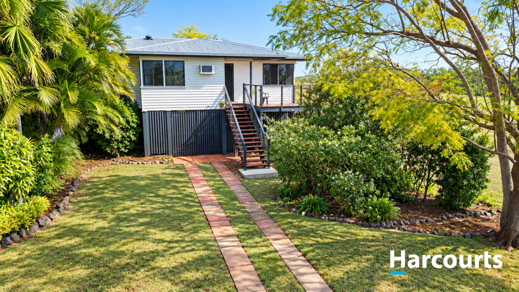 16 Cevn St, Childers, QLD 4660