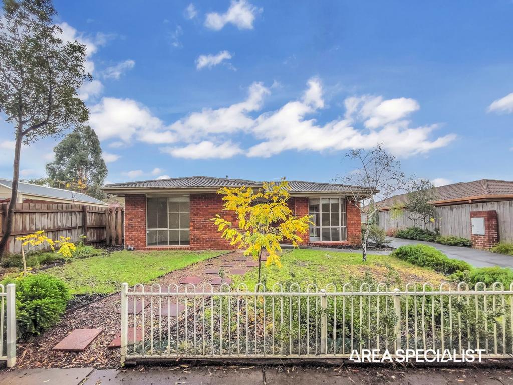 1/143 MONAHANS RD, CRANBOURNE WEST, VIC 3977