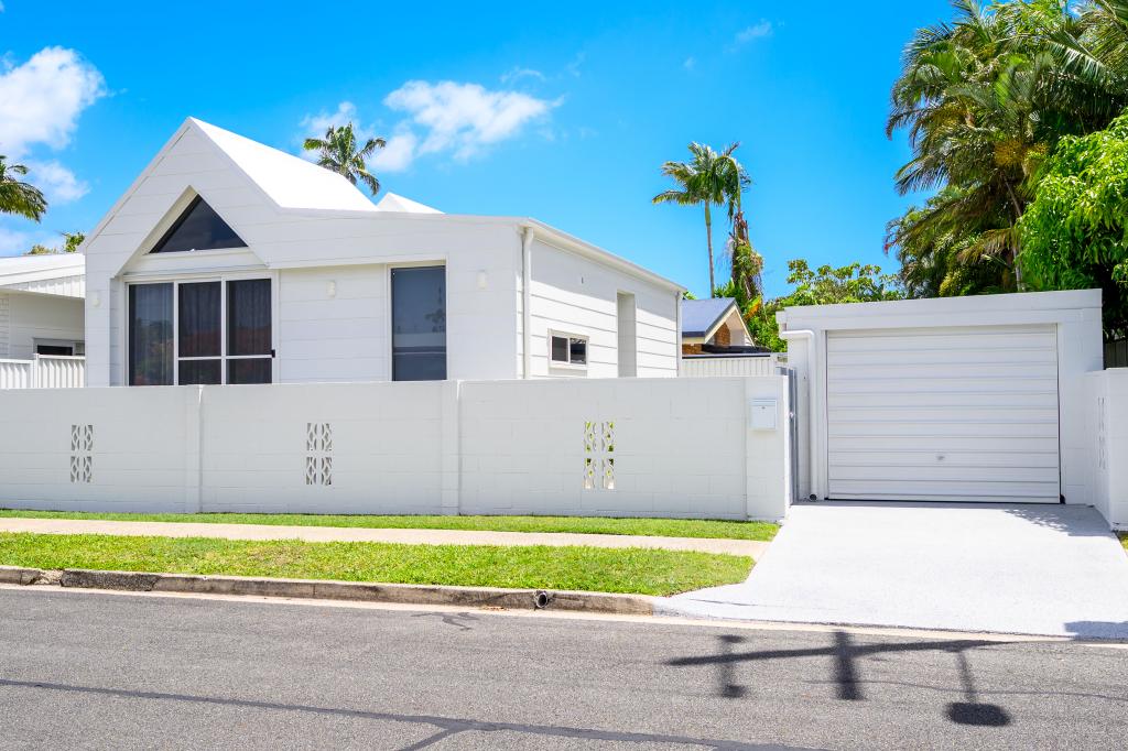 69a Ocean St, Runaway Bay, QLD 4216