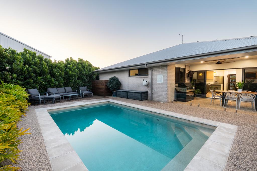 4 Fraser Ave, Innes Park, QLD 4670
