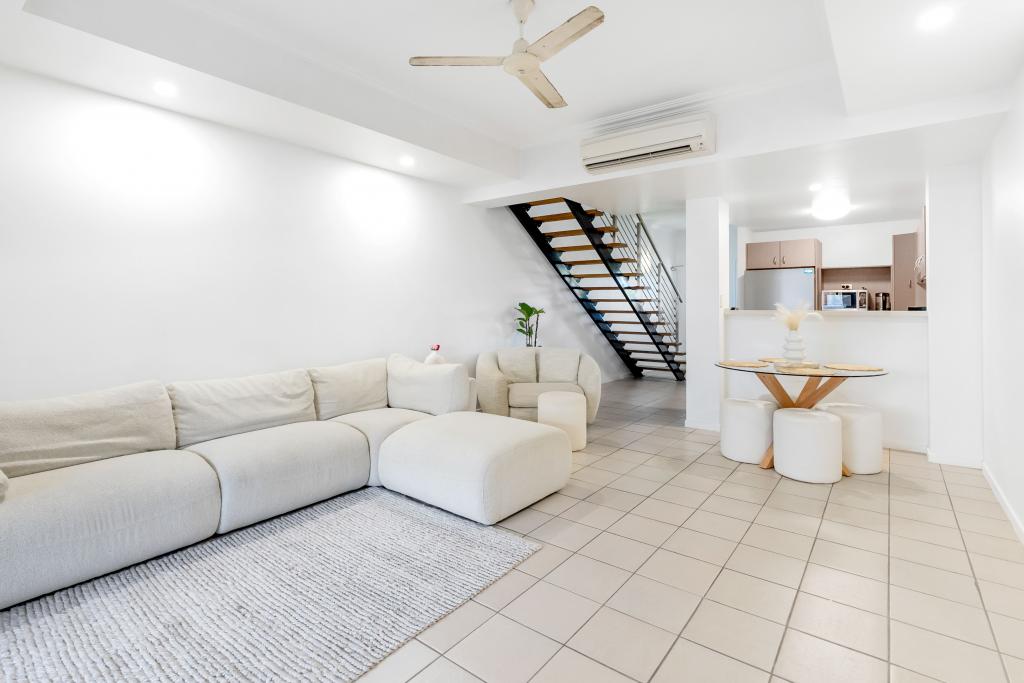 228/55-57 Clifton Rd, Clifton Beach, QLD 4879