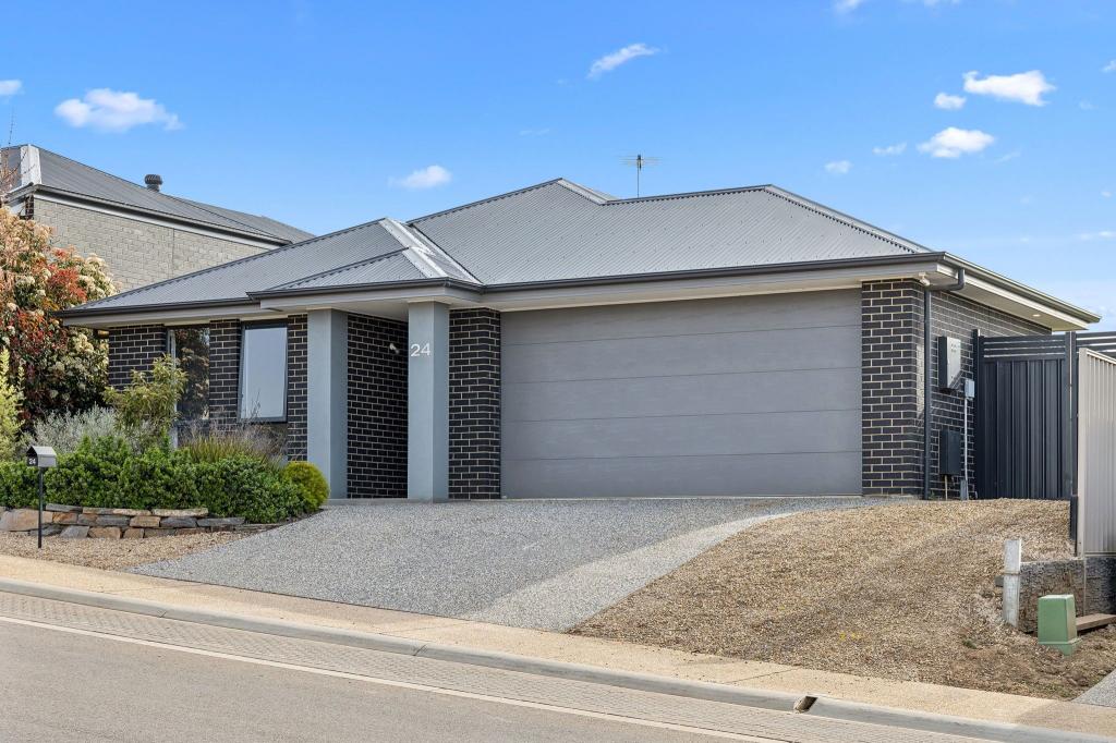 24 Aston Pde, Mount Barker, SA 5251