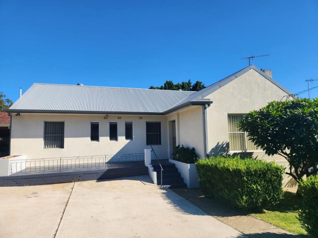 10 Peffer St, Panania, NSW 2213