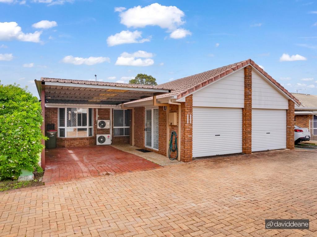 11 DALDY CT, BRENDALE, QLD 4500