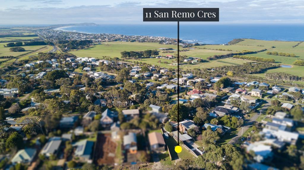 11 SAN REMO CRES, SUNSET STRIP, VIC 3922