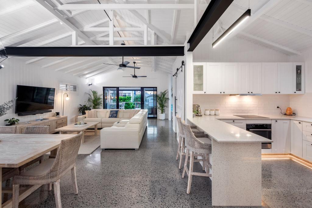 3/23 Petrel Ave, Mermaid Beach, QLD 4218