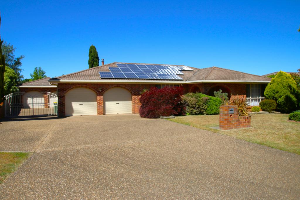 13 Braemar Cct, Orange, NSW 2800