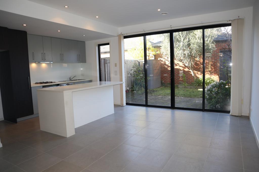 46 Botanic Dr, Clayton South, VIC 3169