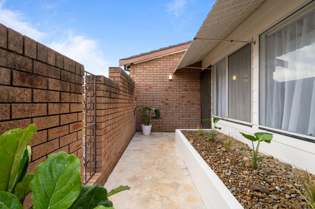 4/10-12 Kalulah Ave, Gorokan, NSW 2263