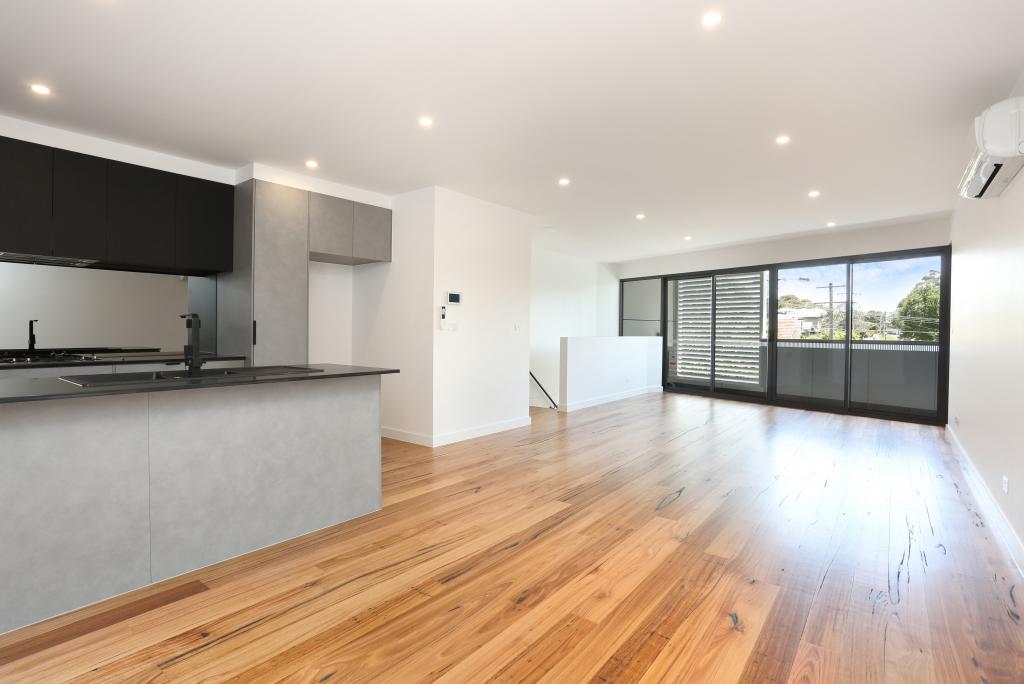 2/312 Pascoe Vale Rd, Essendon, VIC 3040