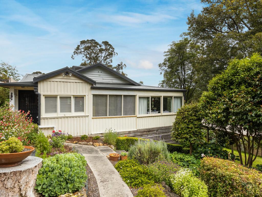 6 View Rd, The Basin, VIC 3154