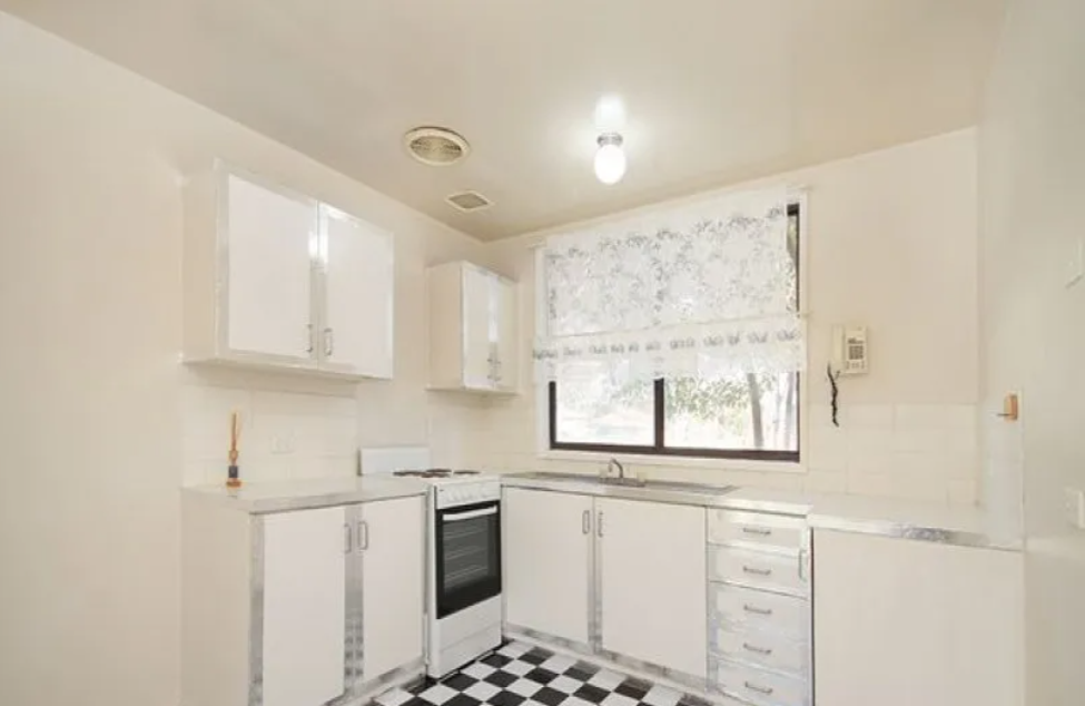 5 Arrietta Cl, Charnwood, ACT 2615