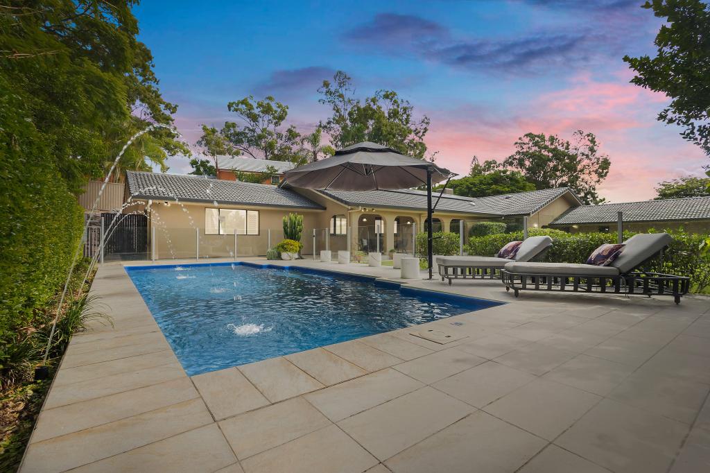 15 Melba Ct, Mount Ommaney, QLD 4074