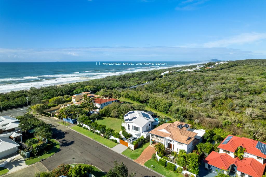 11 Wavecrest Dr, Castaways Beach, QLD 4567