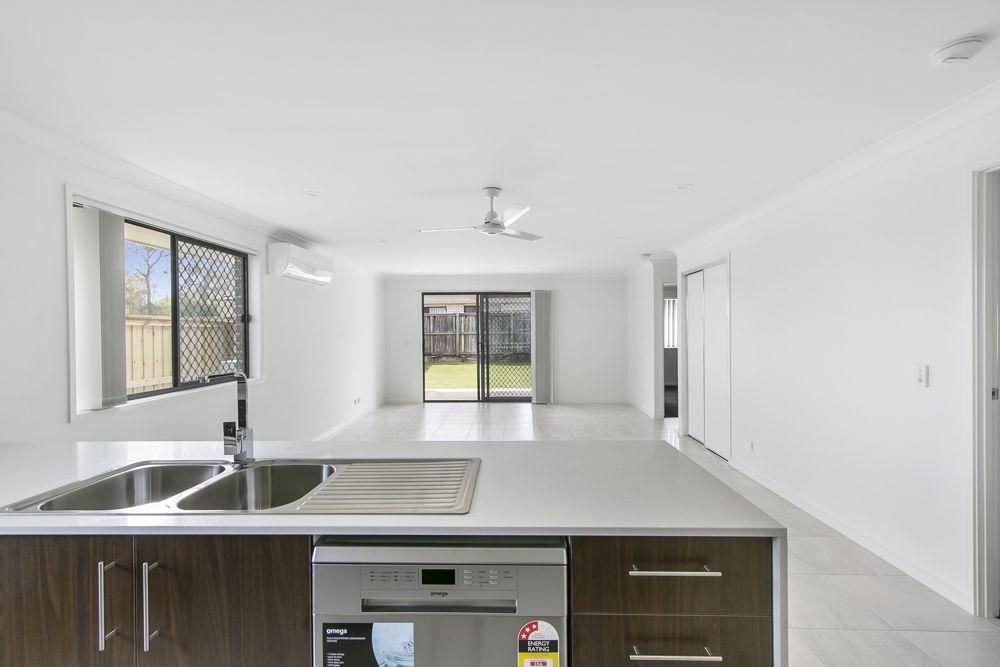 3 Serene Ct, Bray Park, QLD 4500