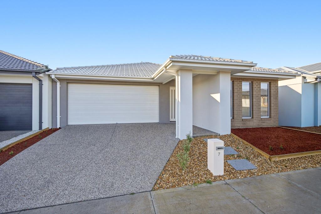 7 CADET WAY, CLYDE, VIC 3978