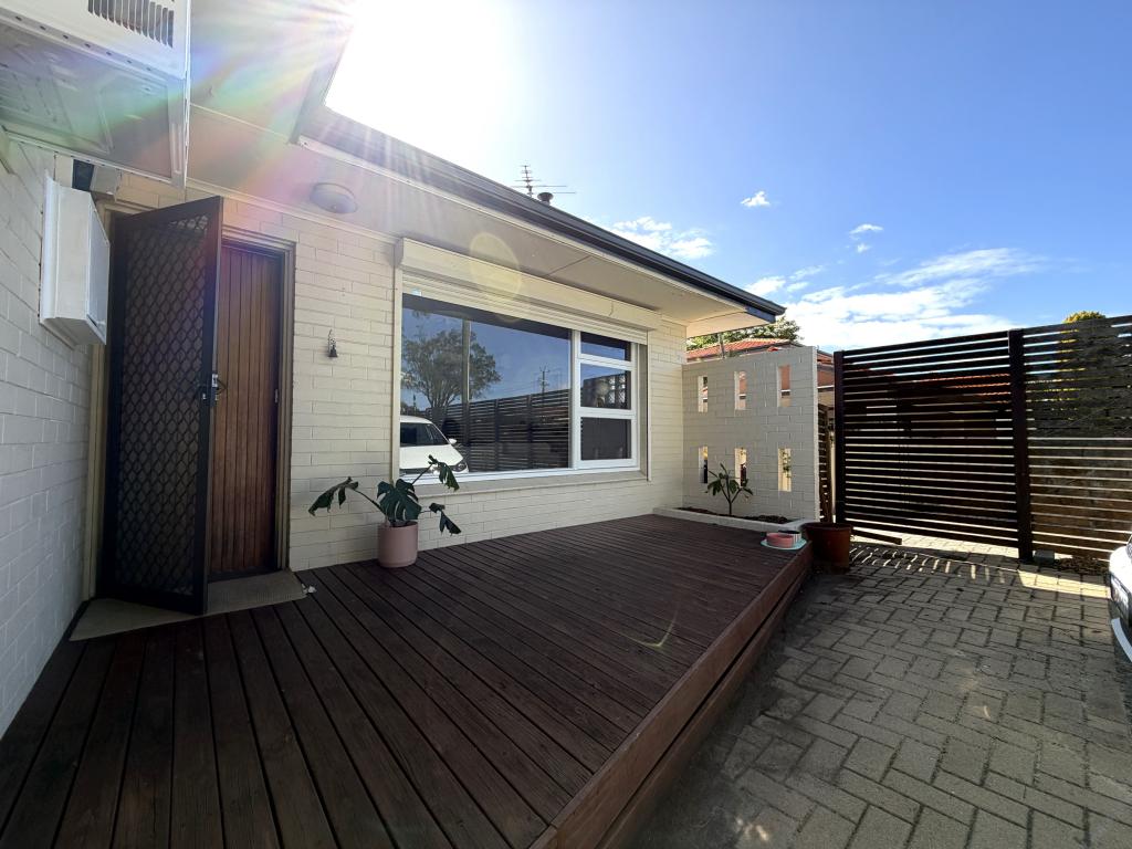 499 Morley Dr, Morley, WA 6062