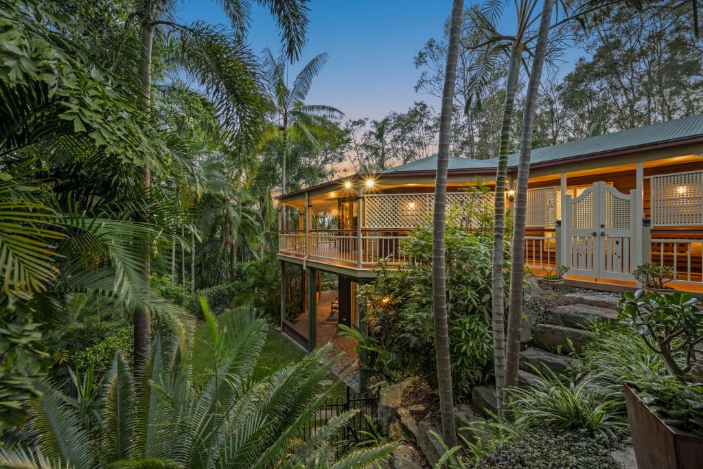 981 Mount Crosby Rd, Karana Downs, QLD 4306